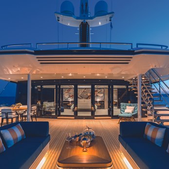 Starlust yacht exterior 2