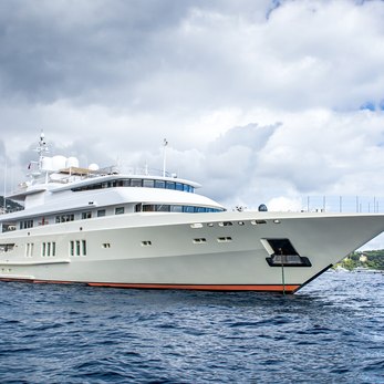 Coral Ocean yacht exterior 3