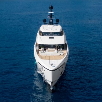 Rose d'Or yacht exterior 2