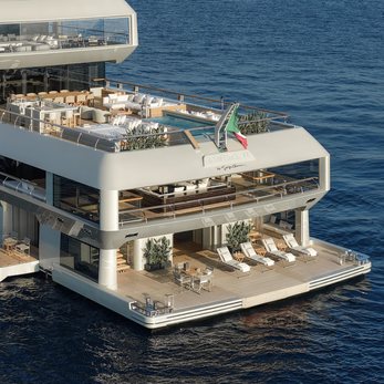 No Rush yacht exterior 5