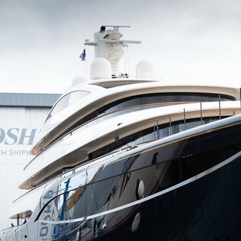 Destiny yacht exterior 2