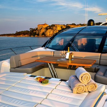 Skyfall yacht exterior 3