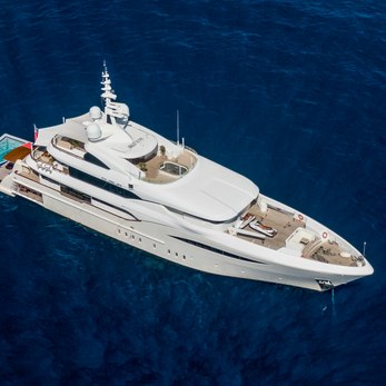 Dusur yacht exterior 5