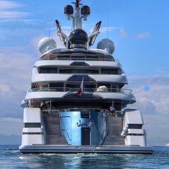 Al Lusail yacht exterior 5