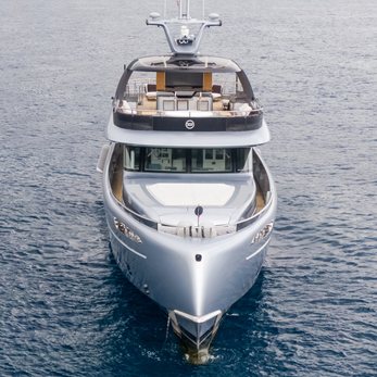 Jaaber yacht exterior 2