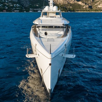 Alchemy yacht exterior 2