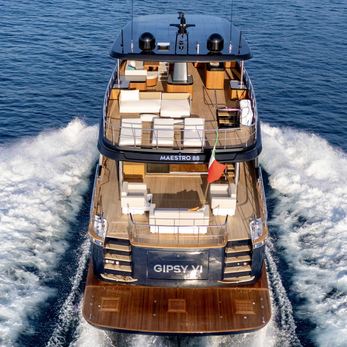 Gipsy VI yacht exterior 3