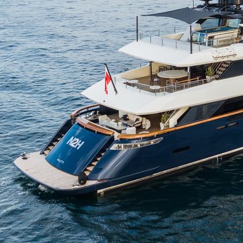 N2H yacht exterior 4