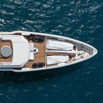 PrivateGG yacht exterior 3