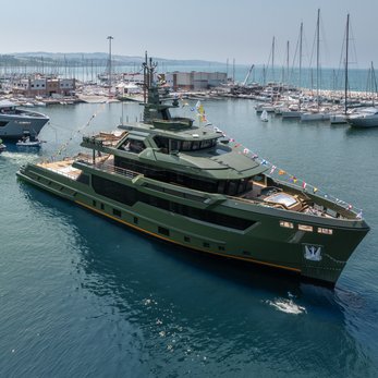 Nasiba yacht exterior 3