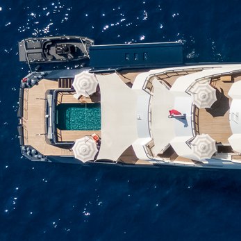 Man of Steel yacht exterior 5