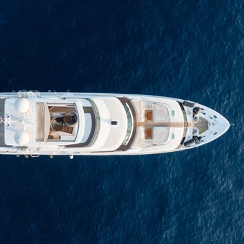 Jabs yacht exterior 3