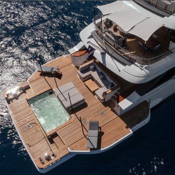 Lexsea yacht exterior 5