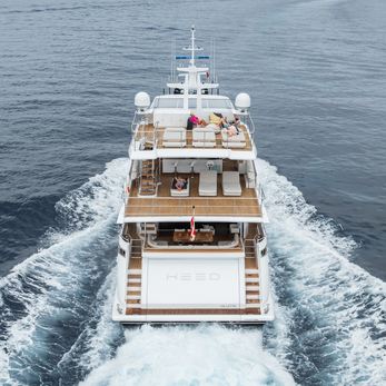Shifa yacht exterior 4