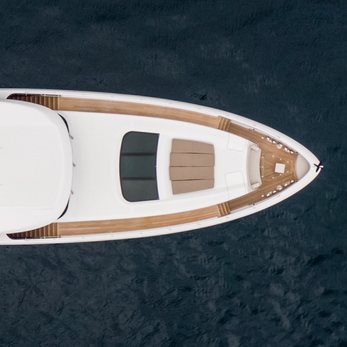 Josephine yacht exterior 3