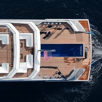 Valor yacht exterior 5