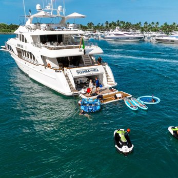 Mamma Mia yacht exterior 5