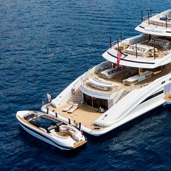 Mar yacht exterior 5