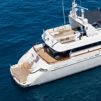Hemilea yacht exterior 5