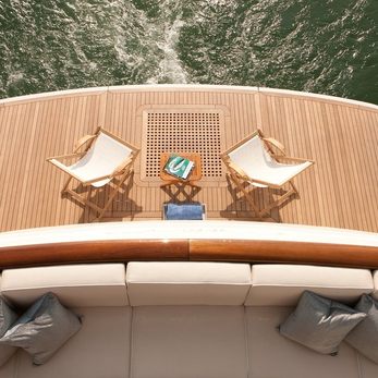 Firefly yacht exterior 4