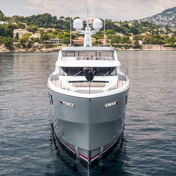Josephine yacht exterior 2