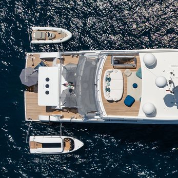 Serenity & Unity yacht exterior 5