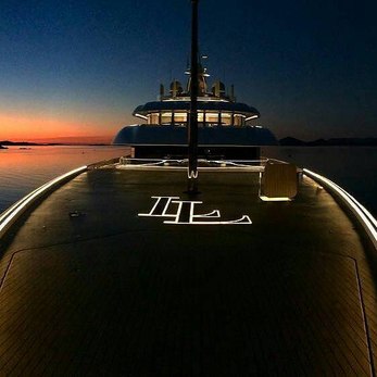 Lady Lara yacht exterior 2