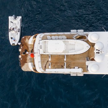 Keri Lee III yacht exterior 5