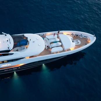 Atina yacht exterior 3