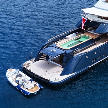 B yacht exterior 5