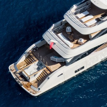 Iryna II yacht exterior 5