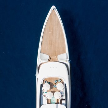 Haven yacht exterior 3
