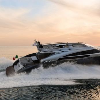 Spectre yacht exterior 5