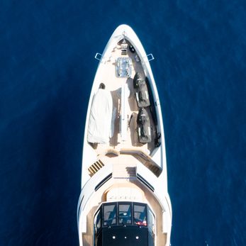 Rose yacht exterior 3