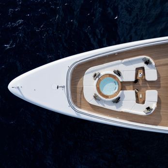 Lady Estey yacht interior 2