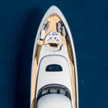 Smooth Operator yacht exterior 3