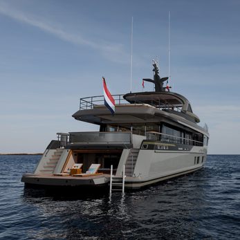 Project Unity yacht exterior 5