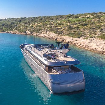 Summer Fun yacht exterior 5