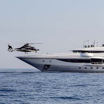 Lionheart yacht exterior 2