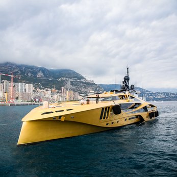 Khalilah yacht exterior 4