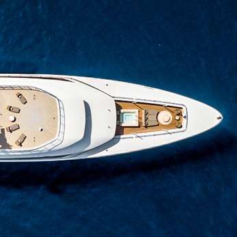 Energy yacht exterior 3