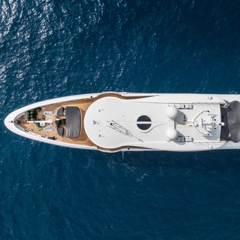 Celia P yacht exterior 4