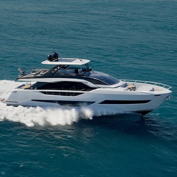 Ferretti 800/01 yacht exterior 2