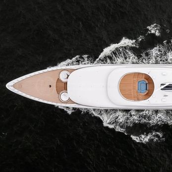 Stella M yacht exterior 3