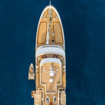Sherakhan yacht exterior 3