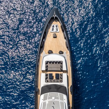 Olokun yacht exterior 3