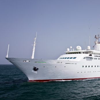 Al Mabrukah yacht exterior 2