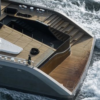 Obsidian yacht exterior 5
