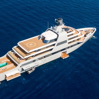 Solaris yacht exterior 3