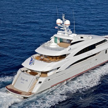 Toy-A yacht exterior 5